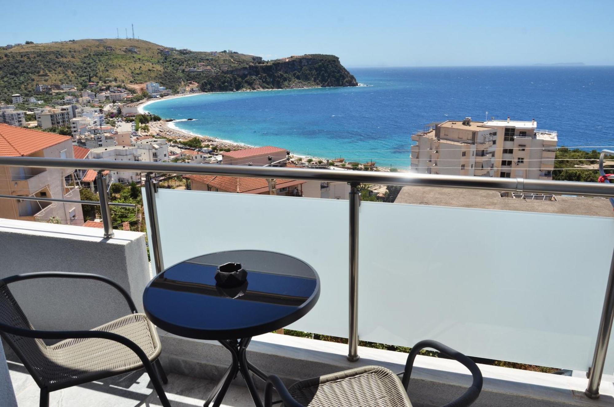 Harmonia Guest House 2 Himare Eksteriør bilde