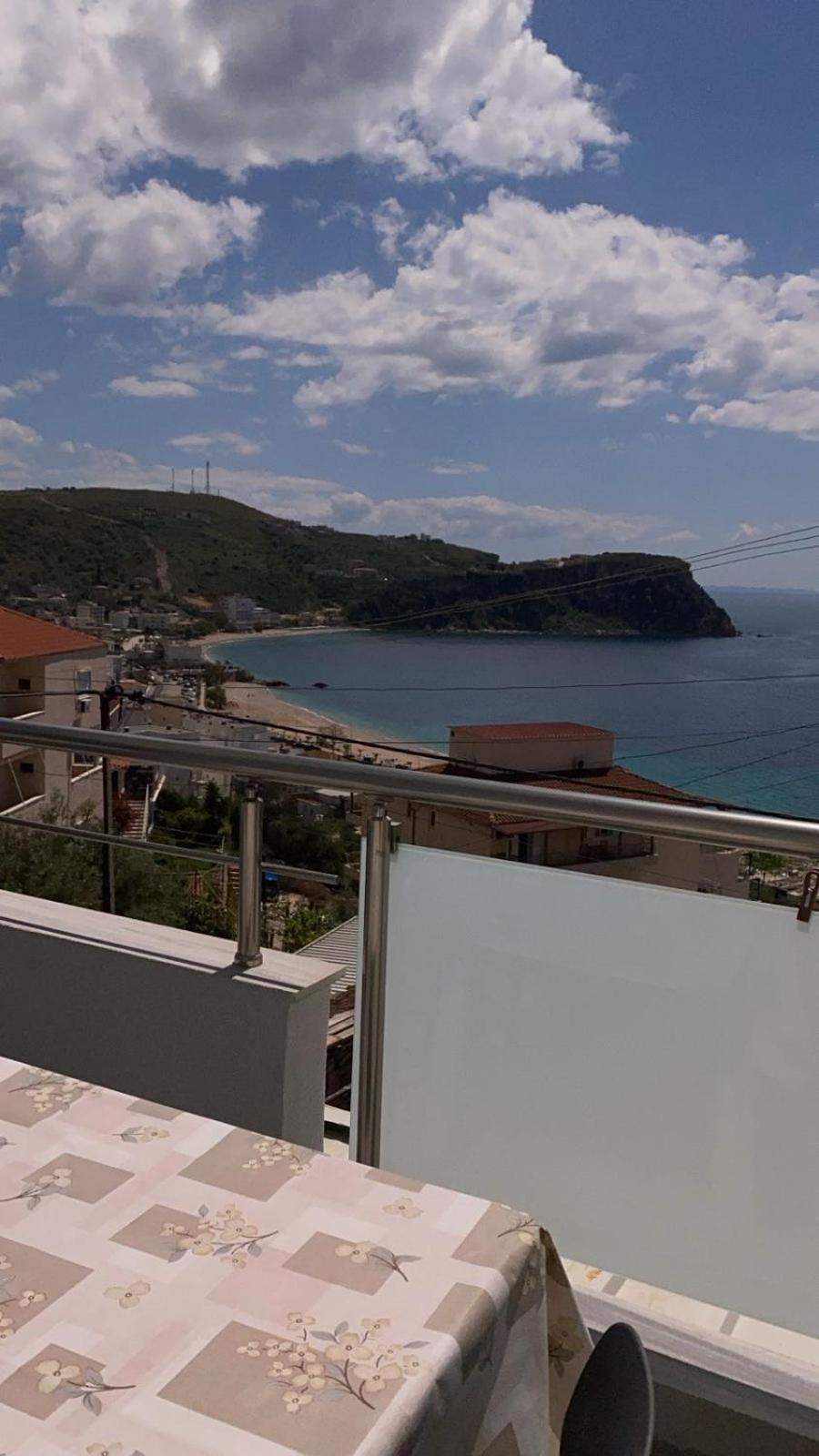 Harmonia Guest House 2 Himare Eksteriør bilde